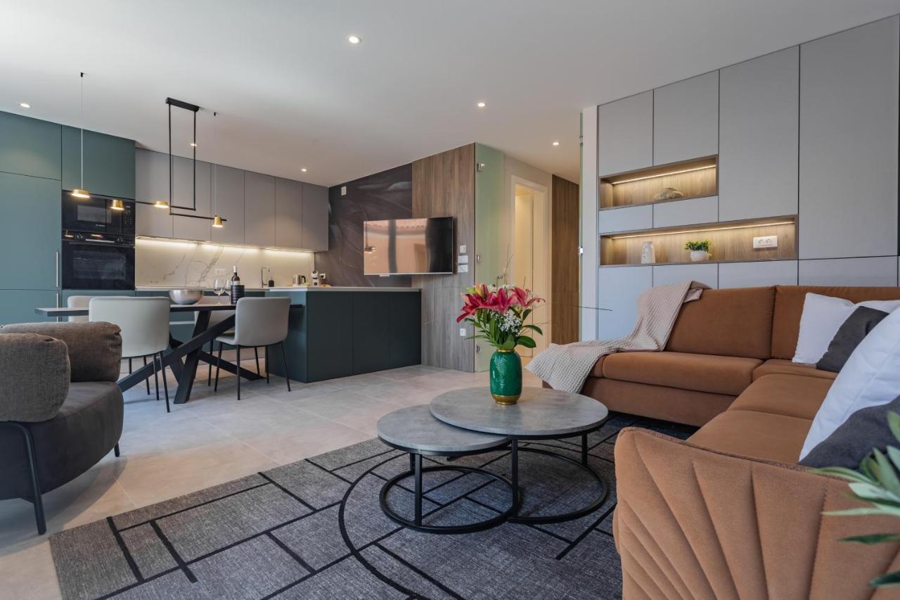 Apartament Petit Palace *