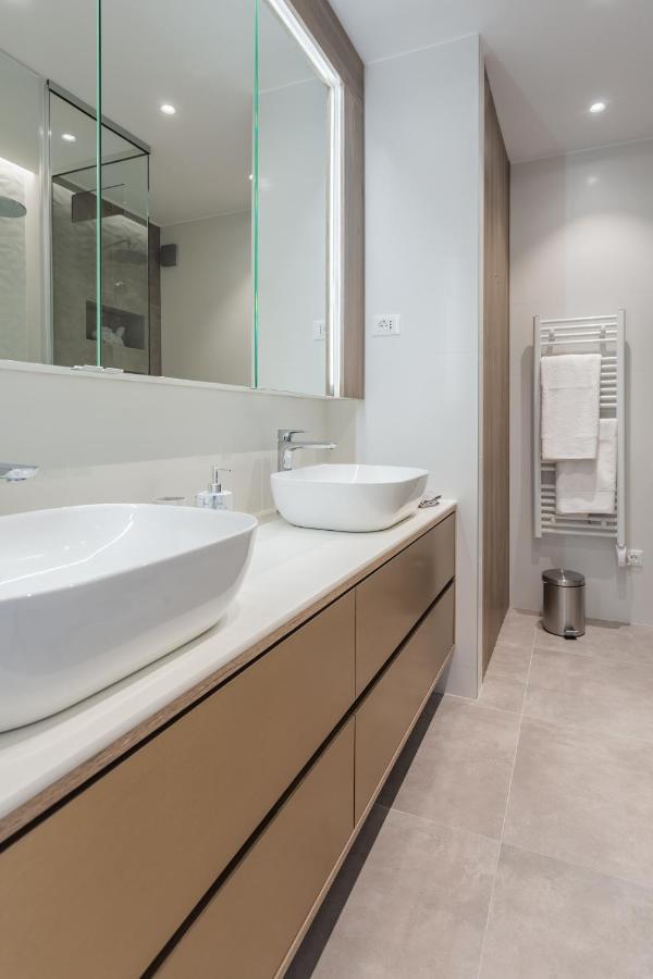 Petit Palace Apartment *